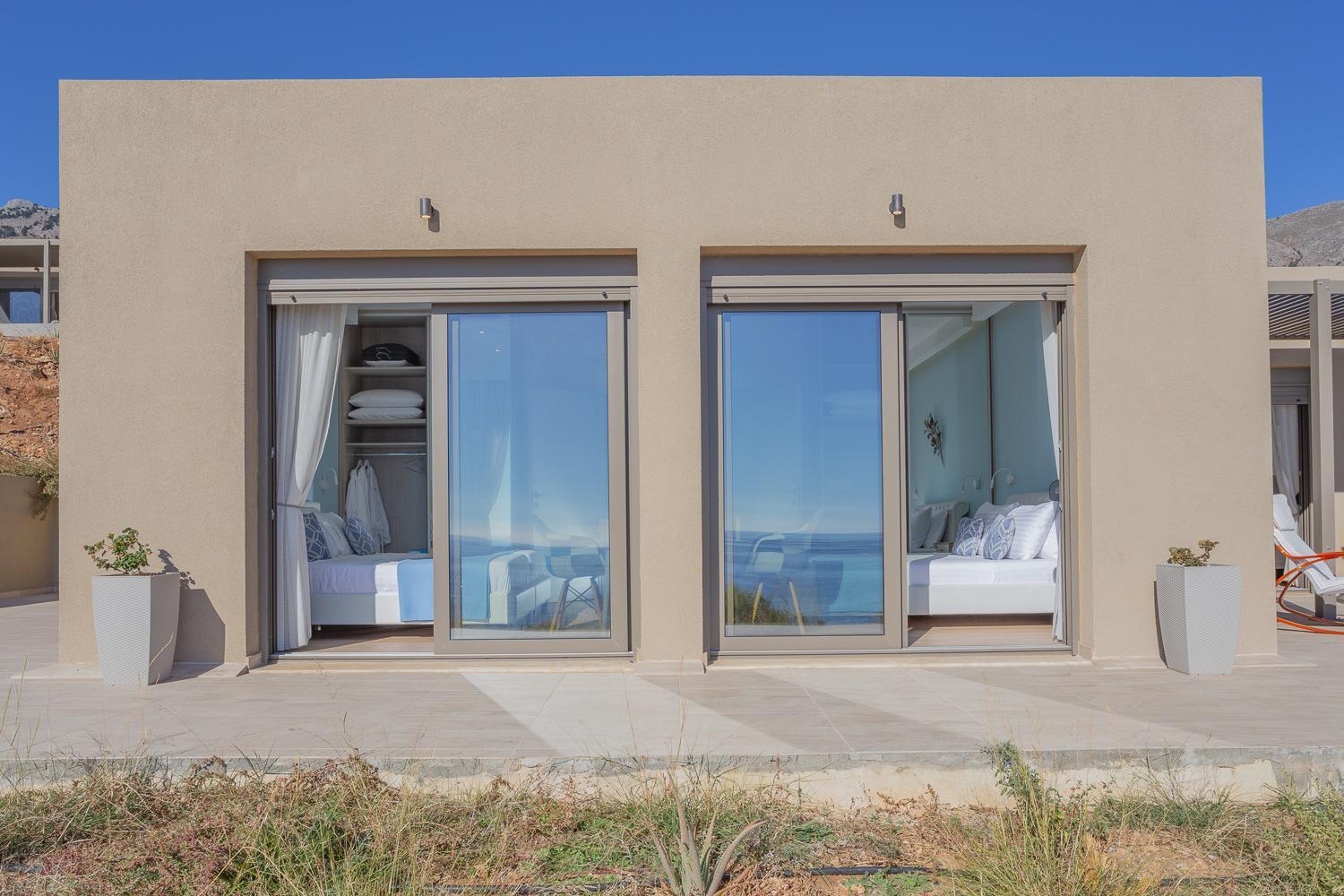 Olive And Aloe Villas Nomikiana Bagian luar foto
